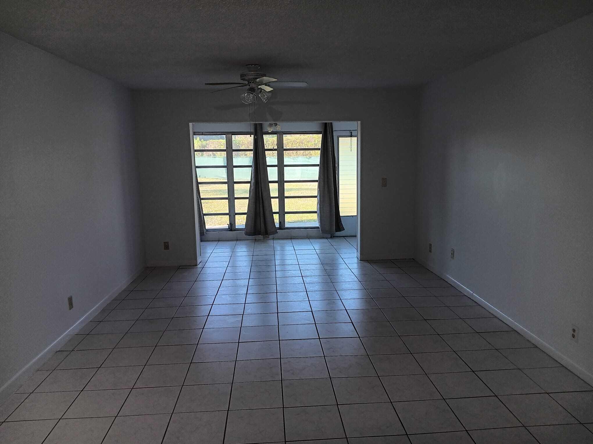 20886 Vinesta Circle, Unit 313 Boca Raton, FL 33433 - Photo 8 of 23 WhatsApp Image 2025-11-2319 at 21.37.47