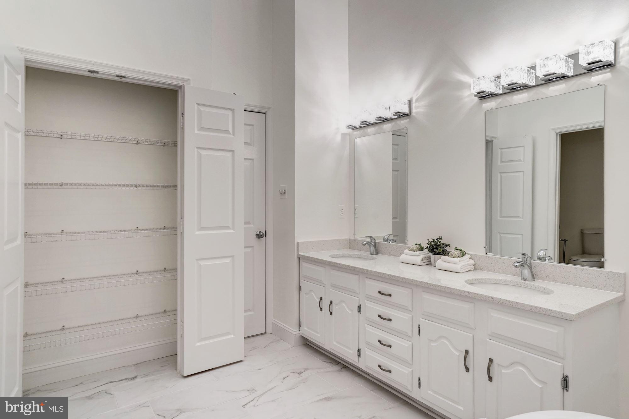 3604 Reservoir Road Northwest Washington, DC 20007 - Photo 20 of 33