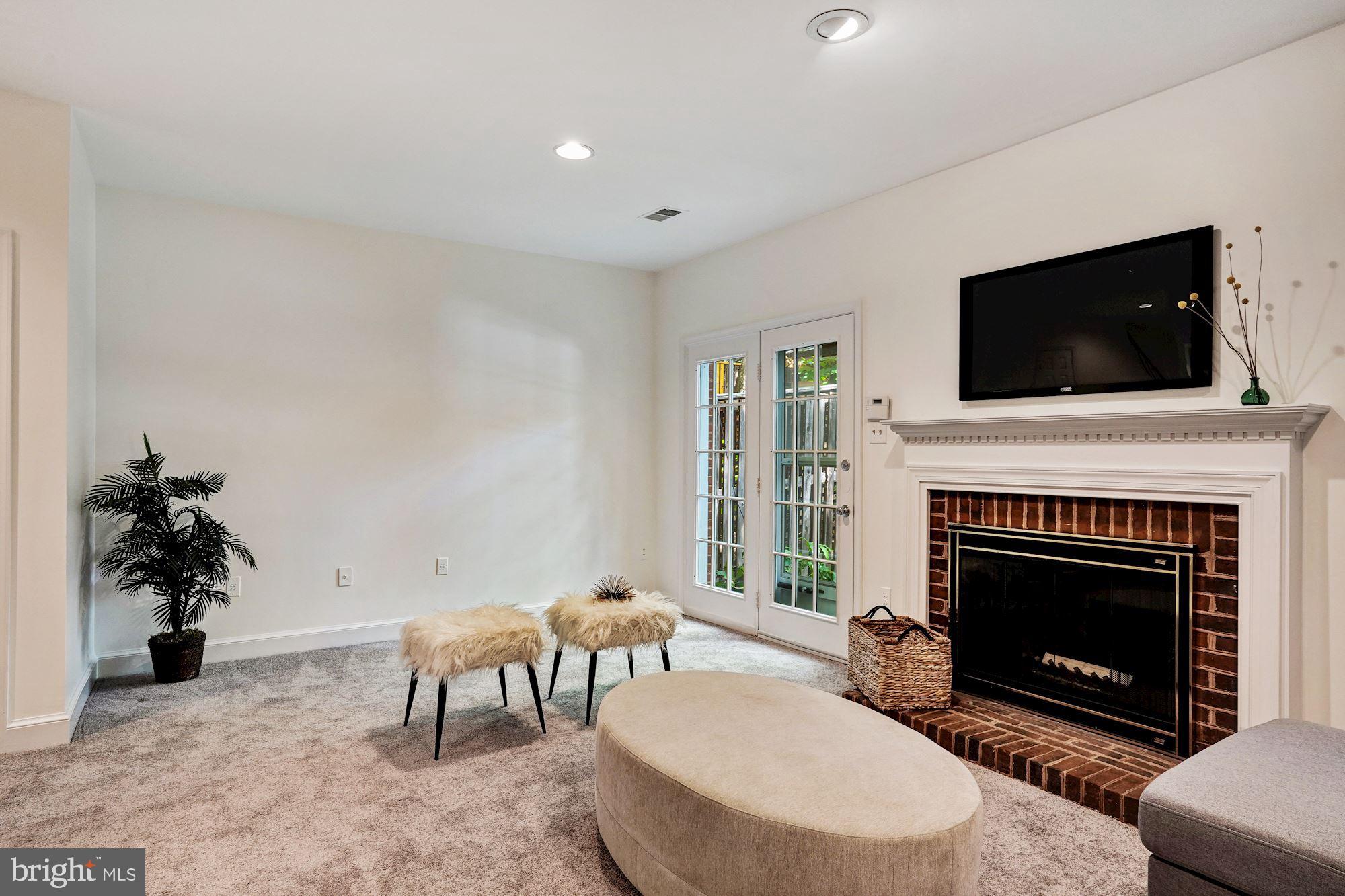 3604 Reservoir Road Northwest Washington, DC 20007 - Photo 26 of 33