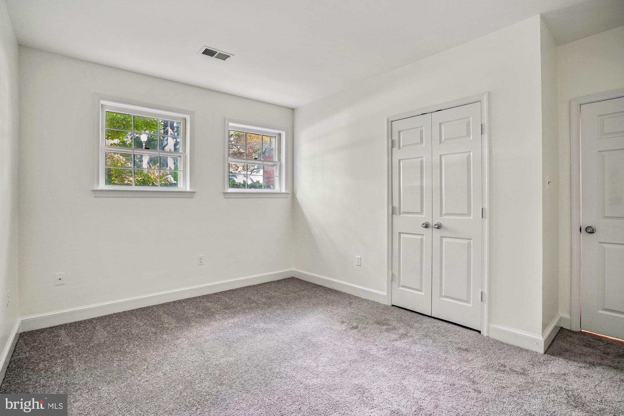 3604 Reservoir Road Northwest Washington, DC 20007 - Photo 28 of 33