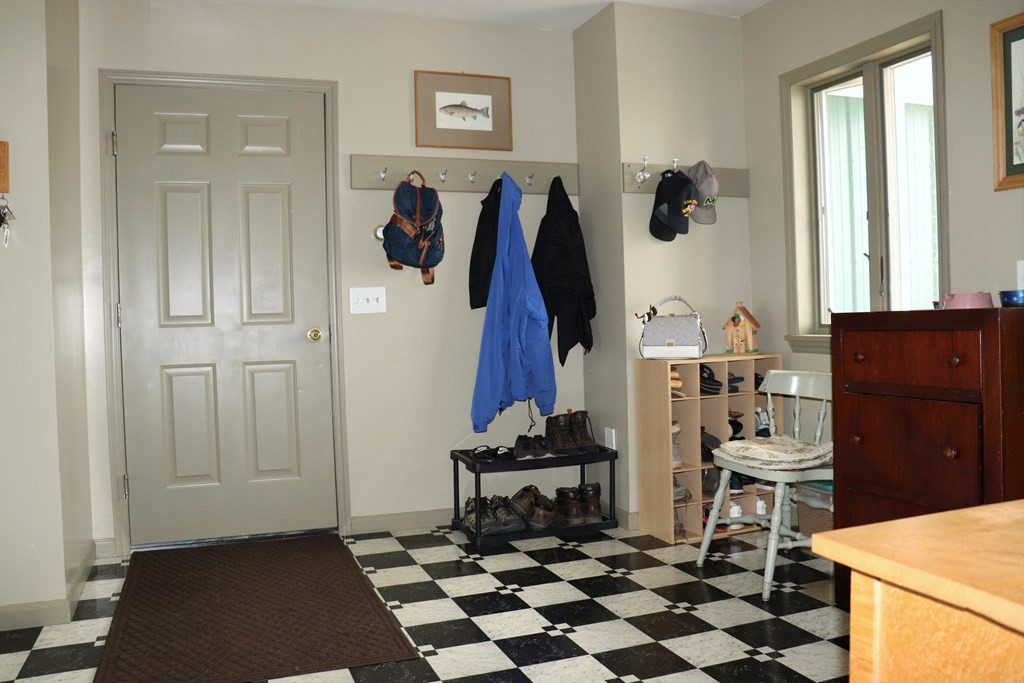 980 Lake Shore Road Chazy, NY 12921 - Photo 9 of 21 Gallery Image 9
