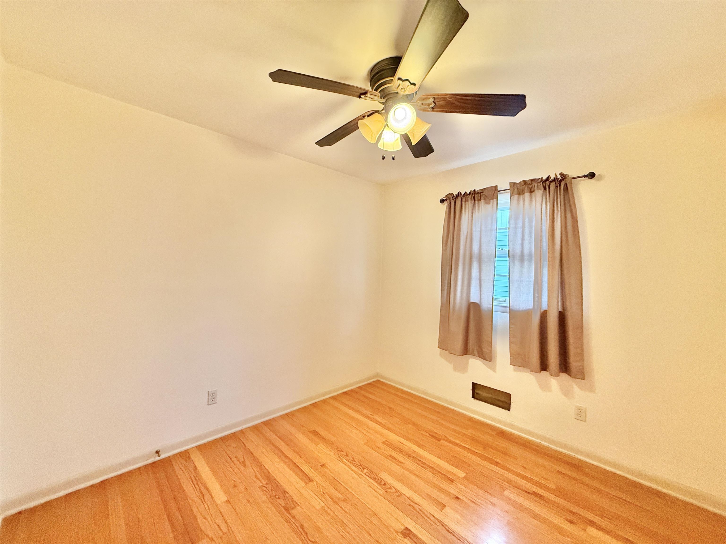 1315 Hackett Street Beloit, WI 53511 - Photo 14 of 22