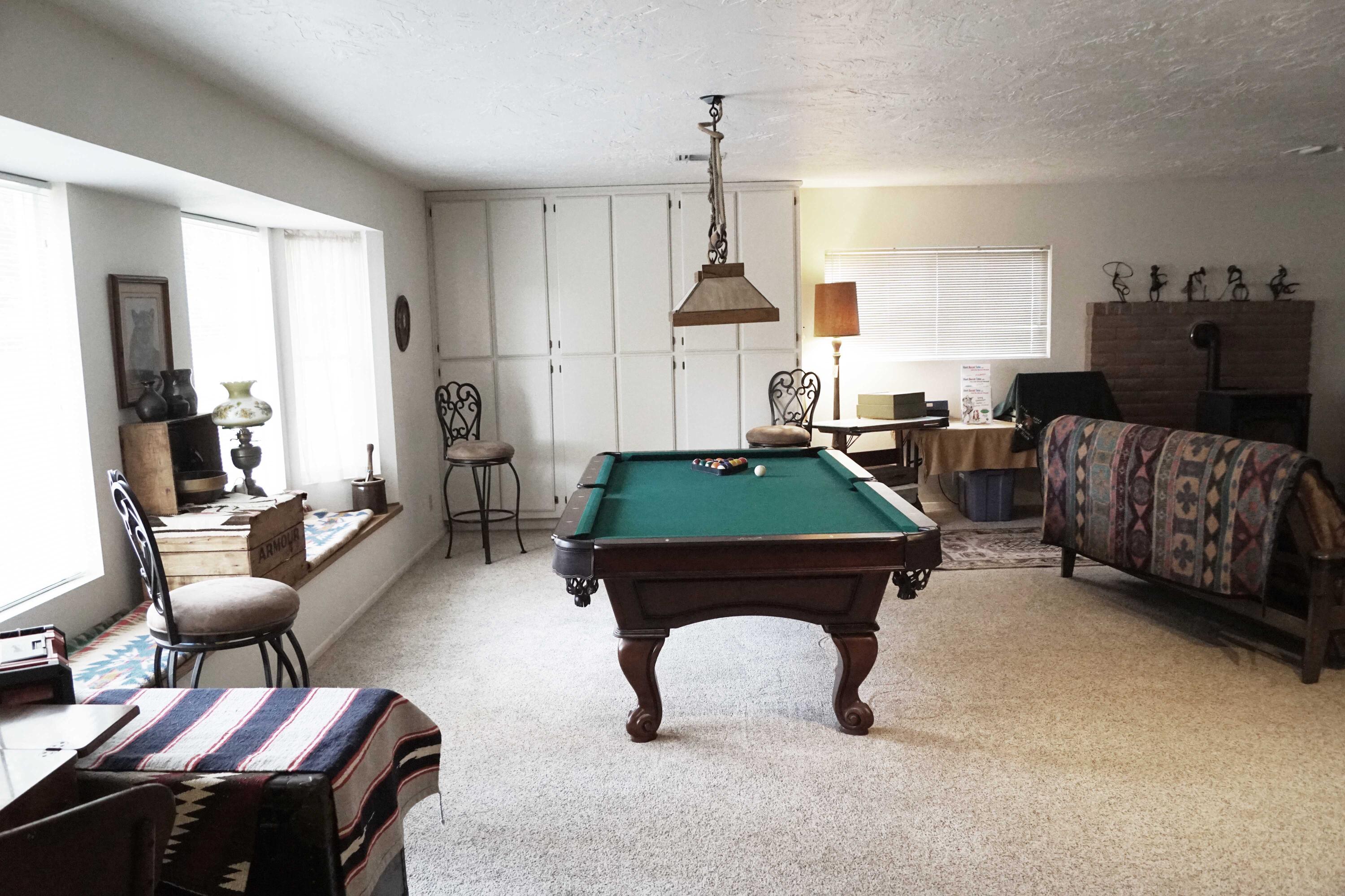 553 Soldier Creek Road Grants Pass, OR 97526 - Photo 30 of 41 30 GREAT ROOM