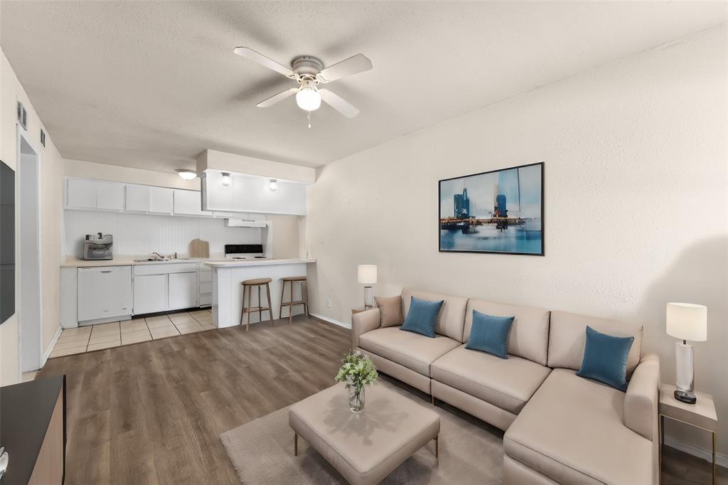 817 South Elm St Unit 3  