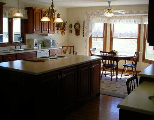 54800 Timothy Road New Carlisle, IN 46552 - Photo 3 of 8 Gallery Image 3
