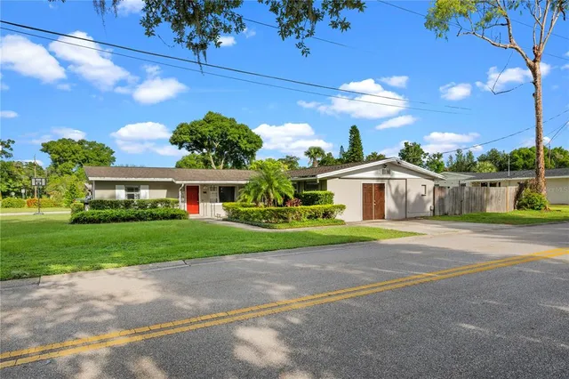 $399,900 | 601 Oranole Road, Altamonte Springs, FL 32701