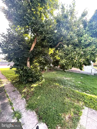 $1,395 | 953 West Washington Street, Hagerstown, MD 21740