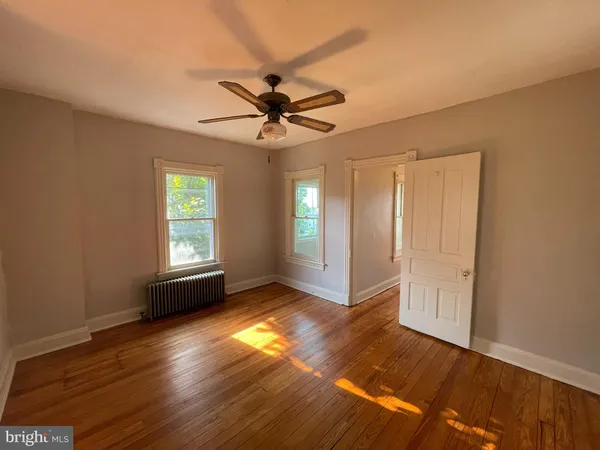 $1,395 | 953 West Washington Street, Hagerstown, MD 21740