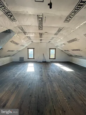 $1,395 | 953 West Washington Street, Hagerstown, MD 21740