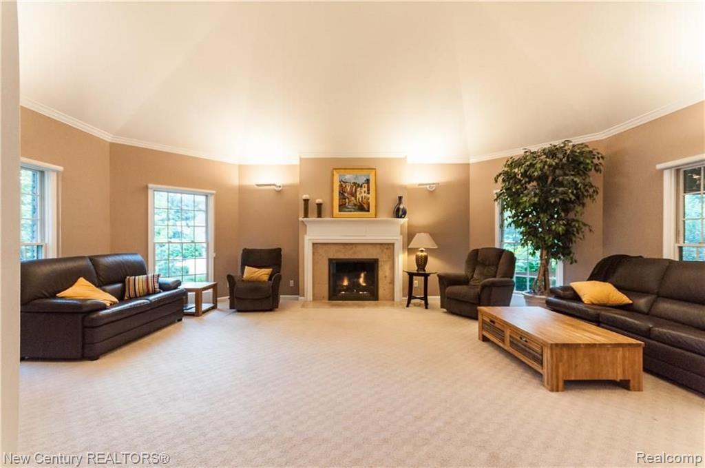 6085 St Paul Road Troy, MI 48098 - Photo 10 of 41 Gallery Image 10
