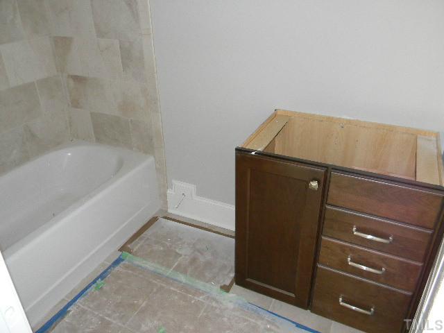5105 Pomfret Point, Unit 178 Raleigh, NC 27612 - Photo 13 of 25 Gallery Image 13