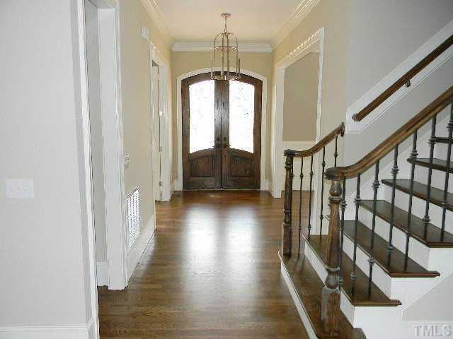 5105 Pomfret Point, Unit 178 Raleigh, NC 27612 - Photo 2 of 25 Gallery Image 2