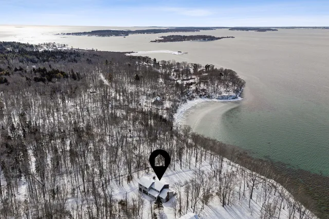 $1,299,000 | 48 Pond Road, Chebeague Island, ME 04017