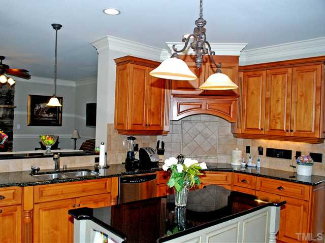9004 Chelsea Drive Raleigh, NC 27603 - Photo 5 of 25 Kitchen