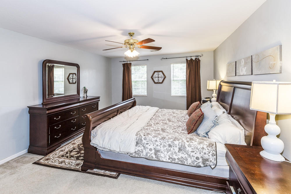 10012 Double Tree Road Knoxville, TN 37932 - Photo 19 of 40 Master Bedroom