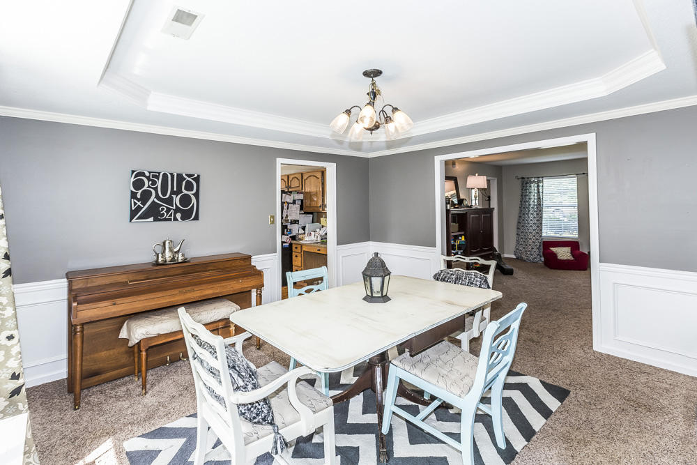 10012 Double Tree Road Knoxville, TN 37932 - Photo 39 of 40 Dining Room