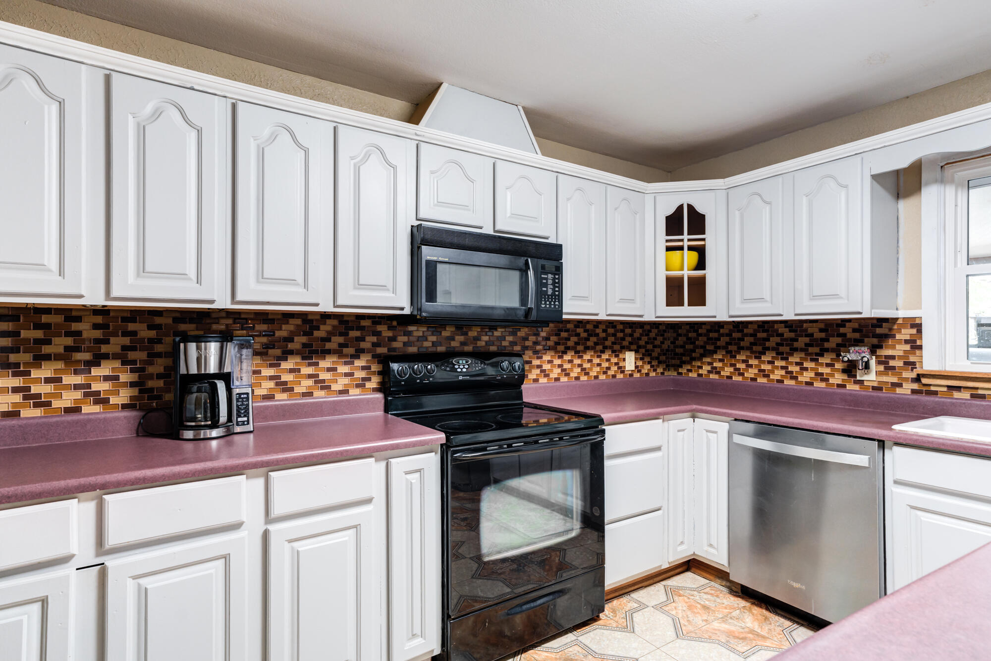 4818 46th Street Lubbock, TX 79414 - Photo 16 of 32 DSC03496_497_498_499_500