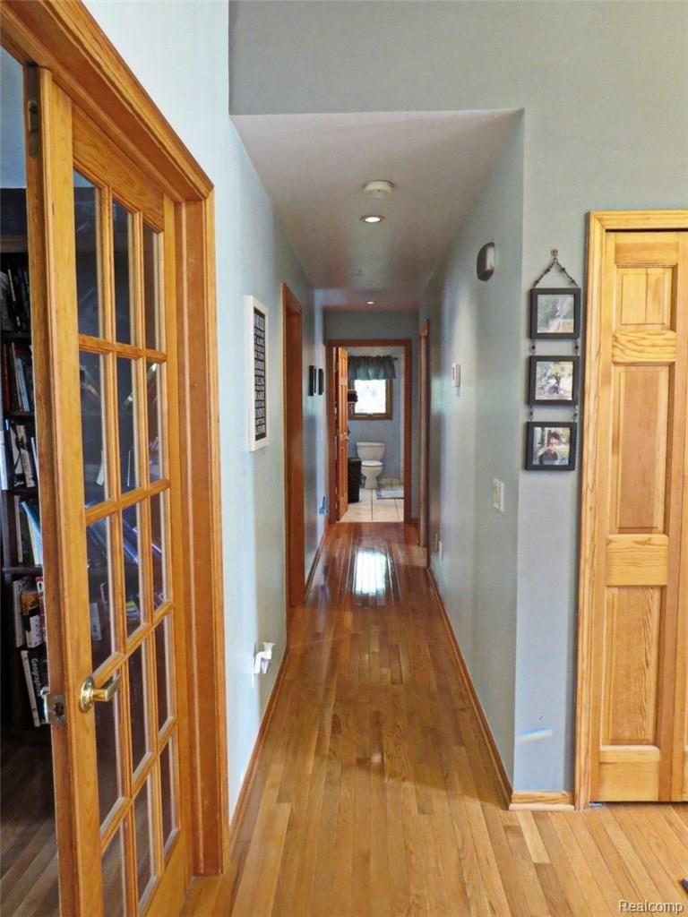 942 South Kern Road Fowlerville, MI 48836 - Photo 26 of 77 27-IMG_3690.JPG