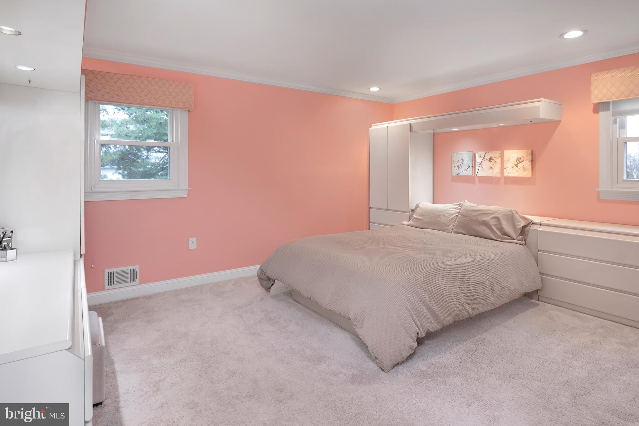 59 Wesleyan Drive Hamilton, NJ 08690 - Photo 17 of 25 a bedroom with a bed and a window