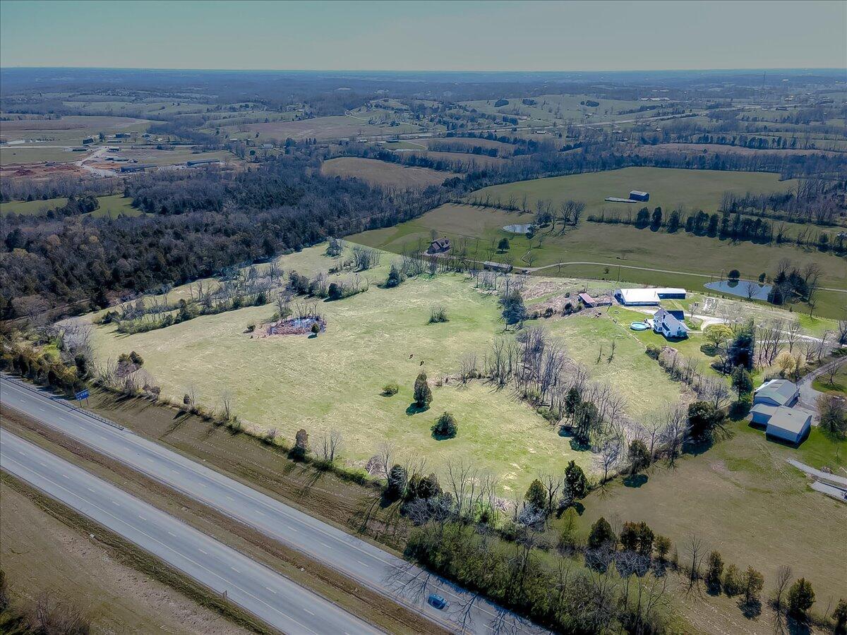 1221 Johnson Road Lawrenceburg, KY 40342 - Photo 57 of 75 57-5-4