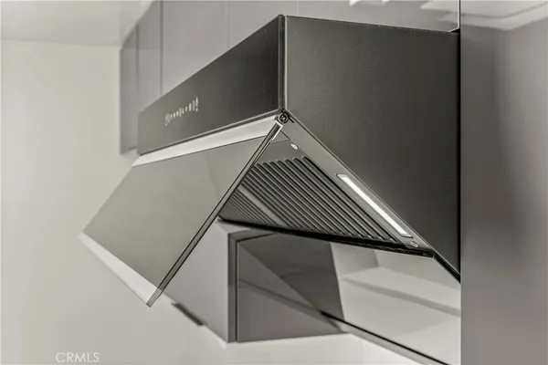 $439,000 | 401 West 5th Street, Unit 3B, Long Beach, CA 90802