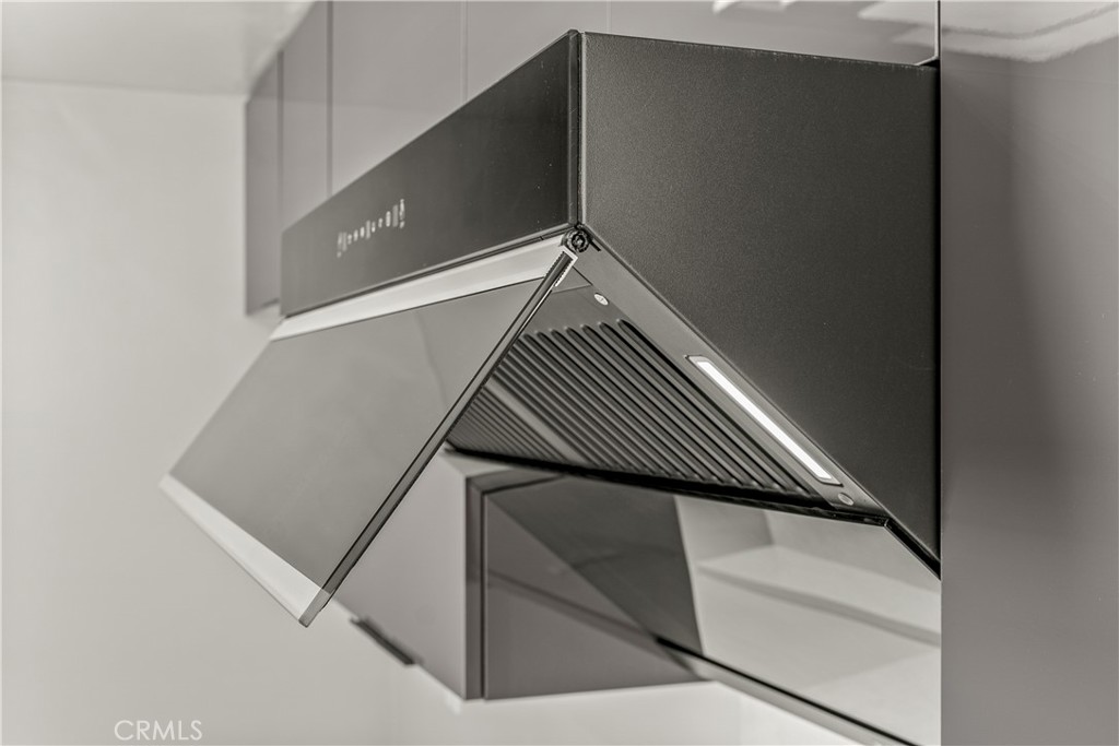 401 West 5th Street, Unit 3B Long Beach, CA 90802 - Photo 20 of 38