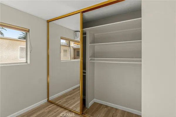 $439,000 | 401 West 5th Street, Unit 3B, Long Beach, CA 90802