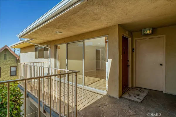 $439,000 | 401 West 5th Street, Unit 3B, Long Beach, CA 90802