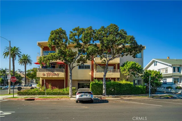$485,000 | 401 West 5th Street, Unit 3B, Long Beach, CA 90802