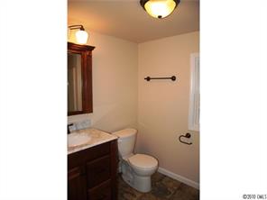 1013 Calloway Road Lincolnton, NC 28092 - Photo 4 of 16 Gallery Image 4