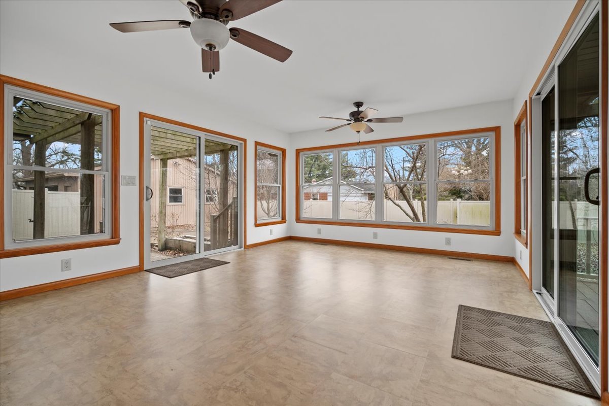 501 Lone Beech Road Monticello, IL 61856 - Photo 11 of 30 Gallery Image 11