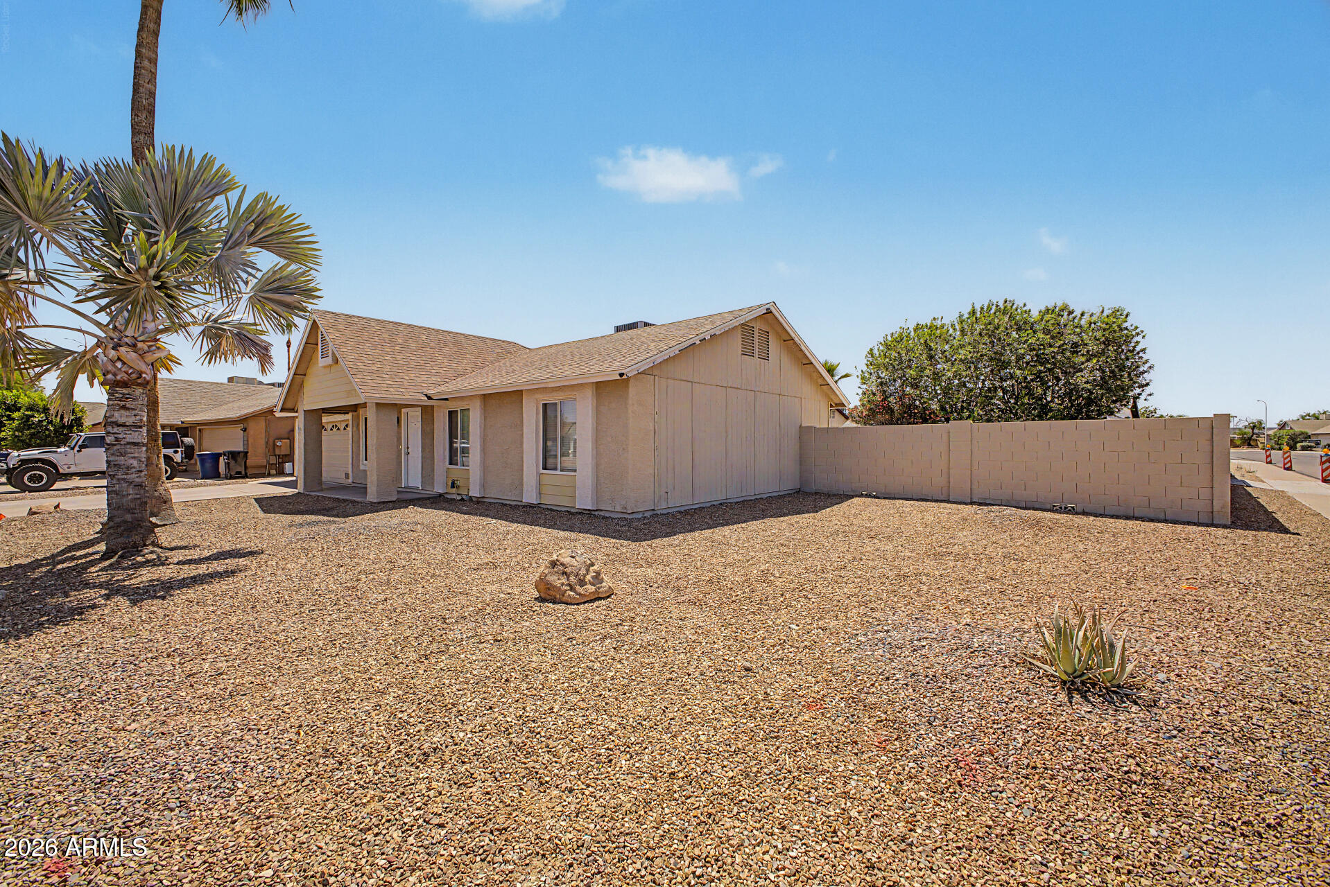 6325 West Del Rio Street Chandler, AZ 85226 - Photo 2 of 28 Corner Lot