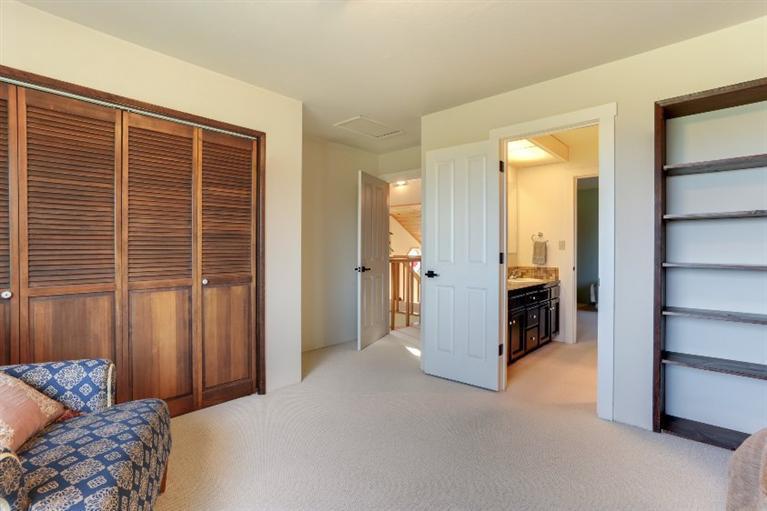630 Holton Road Talent, OR 97540 - Photo 33 of 35 Additional Photo