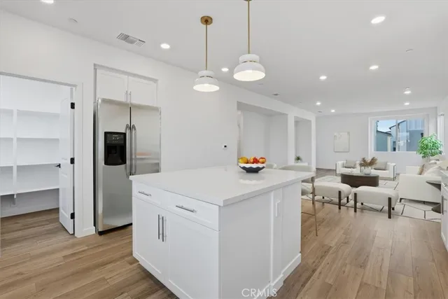 $718,947 | 27321 Bear Creek Lane, Valencia, CA 91381