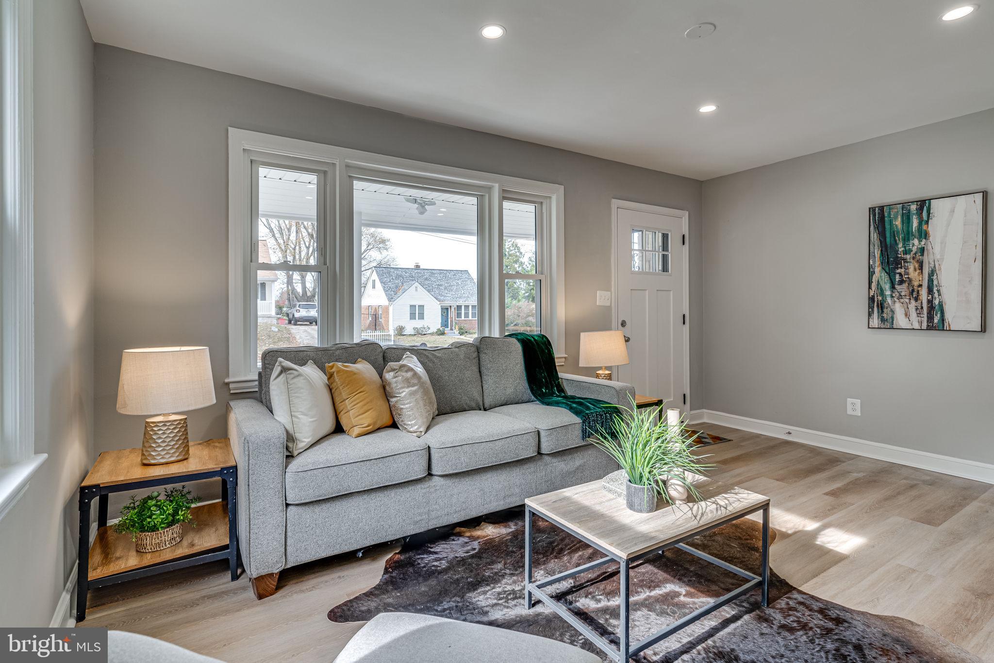 1006 Brooke Road Capitol Heights, MD 20743 - Photo 5 of 35 Gallery Image 5