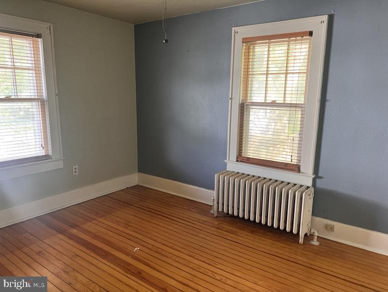 406 West Market Street Georgetown, DE 19947 - Photo 16 of 16 Bright and airy room with charm.