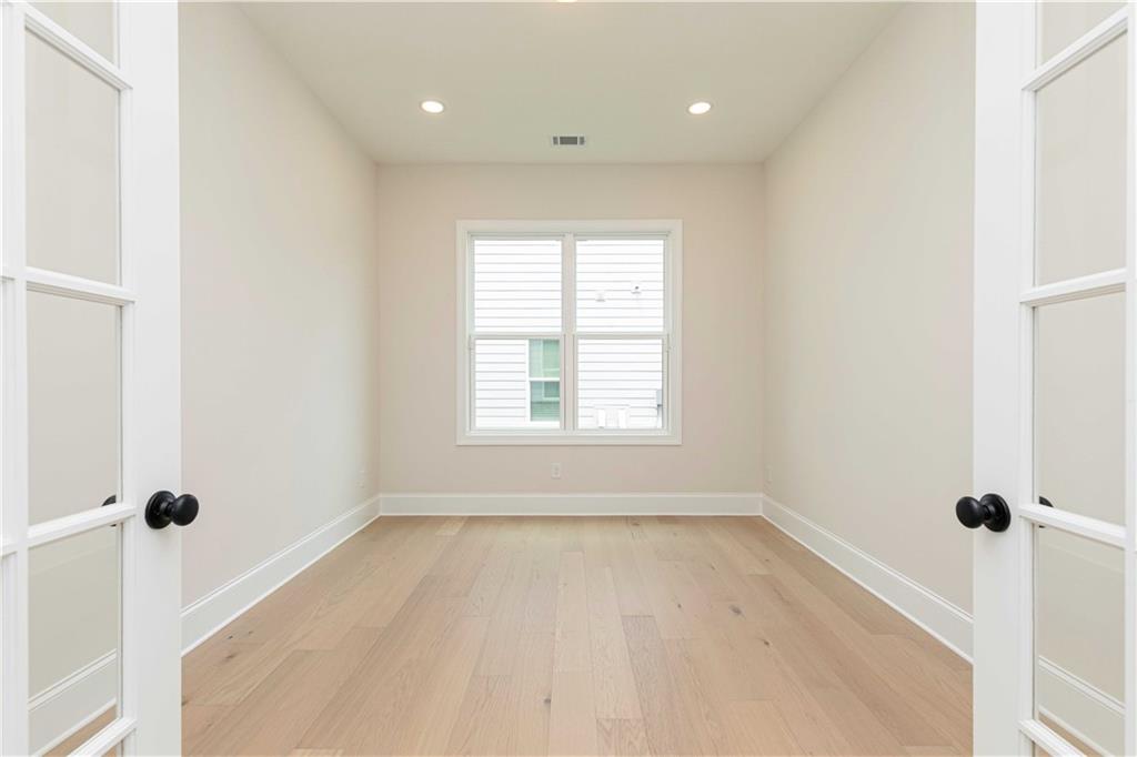 2040 Freestone Way Marietta, GA 30064 - Photo 9 of 41