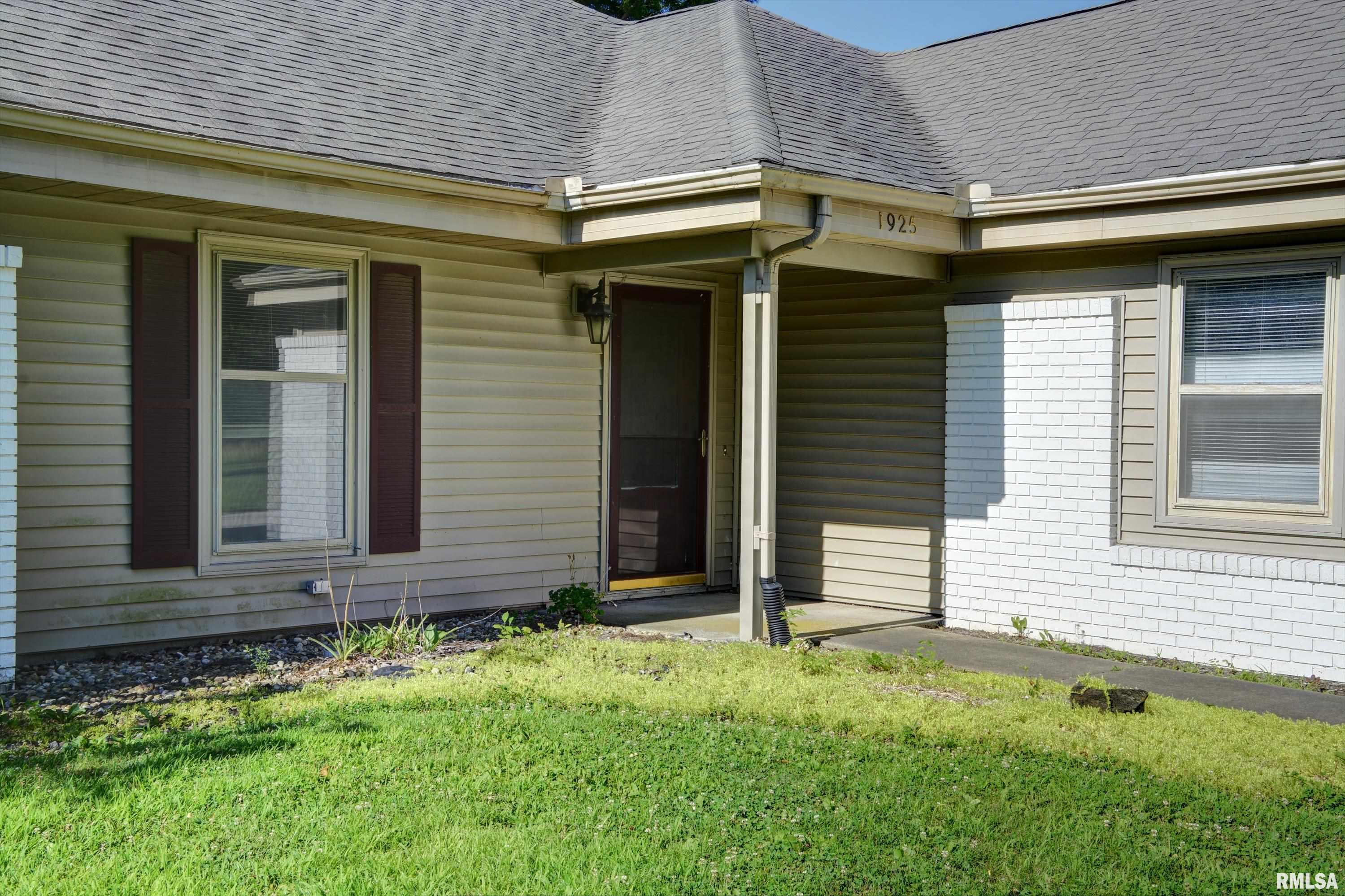 1925 Riverview Drive Macomb, IL 61455 - Photo 19 of 19