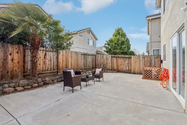 $550,000 | 1706 Countrywood Lane, Tracy, CA 95376