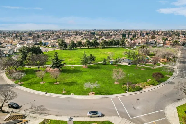 $550,000 | 1706 Countrywood Lane, Tracy, CA 95376