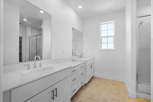 $689,999 | 7724 Congaree Way, Sacramento, CA 95829