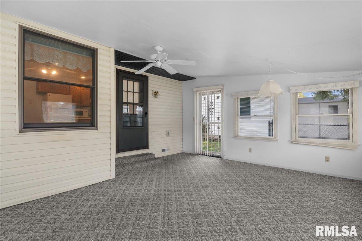2904 Biscayne Drive Springfield, IL 62707 - Photo 15 of 33 Gallery Image 15