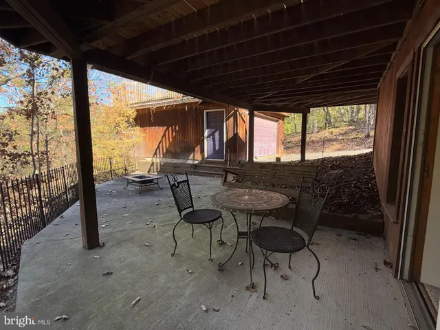 $431,000 | 2157 Timber Lake Drive, James Creek, PA 16657