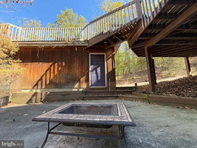 $431,000 | 2157 Timber Lake Drive, James Creek, PA 16657