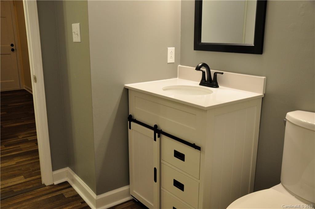 11825 Painted Tree Road Charlotte, NC 28226 - Photo 15 of 21 Gallery Image 15