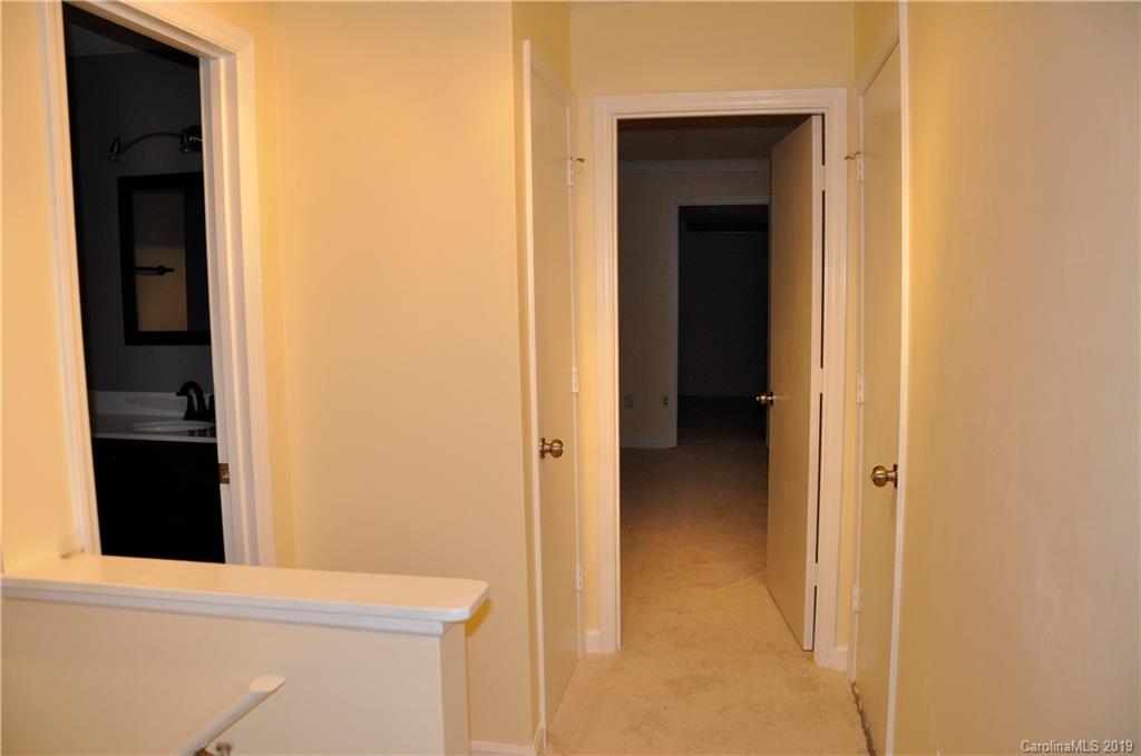 11825 Painted Tree Road Charlotte, NC 28226 - Photo 17 of 21 Gallery Image 17