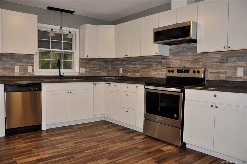 11825 Painted Tree Road Charlotte, NC 28226 - Photo 6 of 21 Gallery Image 6
