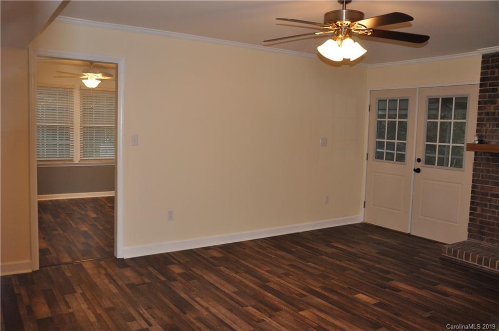 11825 Painted Tree Road Charlotte, NC 28226 - Photo 10 of 21 Gallery Image 10