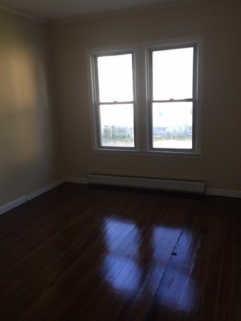 23 Newman Street Springfield, MA 01105 - Photo 14 of 16