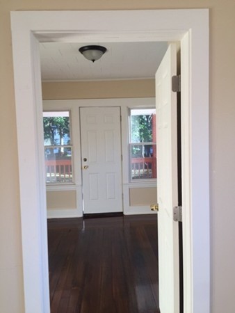 23 Newman Street Springfield, MA 01105 - Photo 6 of 16